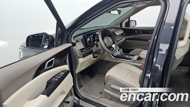 Kia Canival 2021 — photo 13