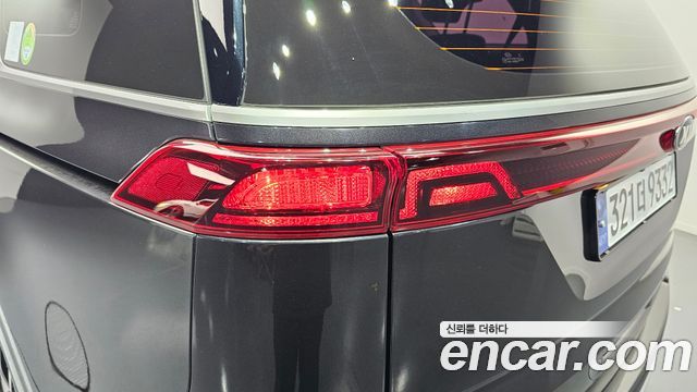 Kia Canival 2021 — photo 9