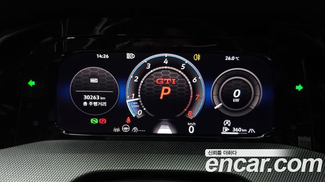 Volkswagen Golf 2025 — photo 11