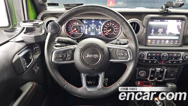 Jeep Wrangler 2018 — photo 13