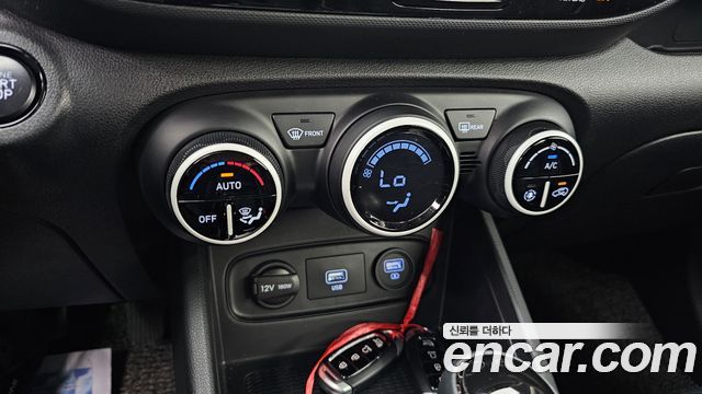 Hyundai Venue 2020 — photo 23