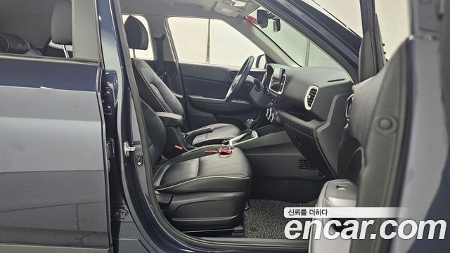 Hyundai Venue 2020 — photo 16