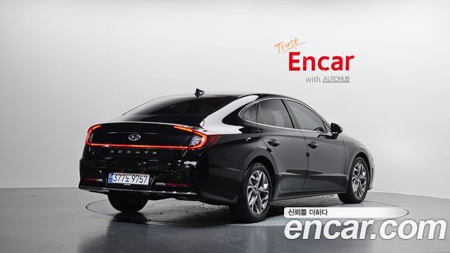 Hyundai Sonata 2022 — photo 2