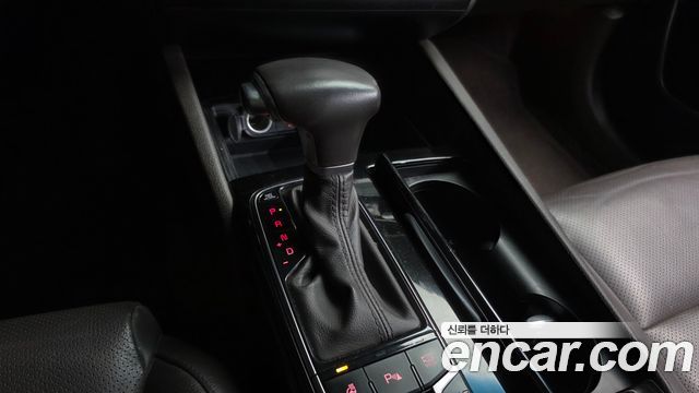 Kia K7 2016 — photo 9