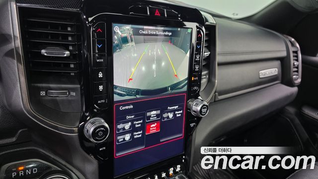 Dodge Ram Pick Up 2020 — photo 25
