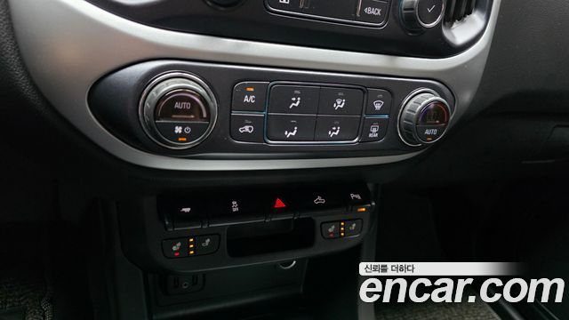 Chevrolet Korea Colorado 2020 — photo 23