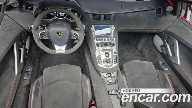 Lamborghini Aventador 2016 — photo 7