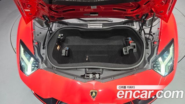 Lamborghini Aventador 2016 — photo 18
