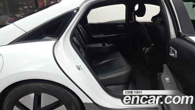Hyundai Ioniq6 2023 — photo 12