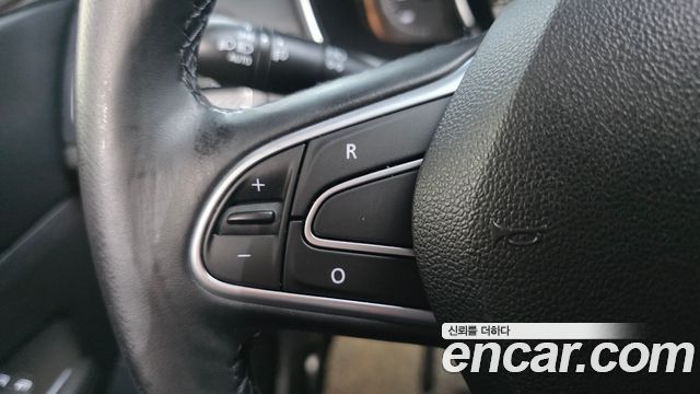 Renault Korea SM6 2017 — photo 22
