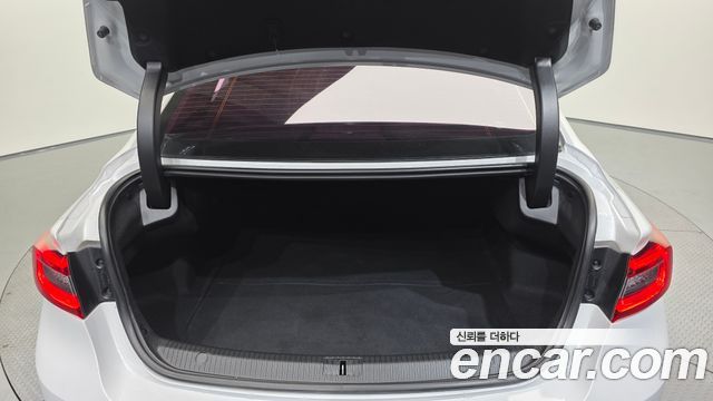 Renault Korea SM6 2017 — photo 25