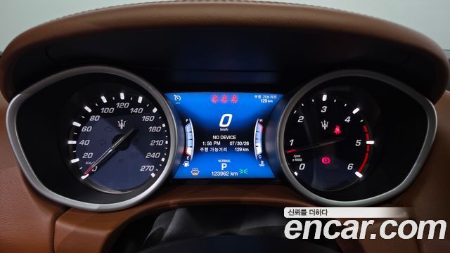 Maserati Ghibli 2019 — photo 11