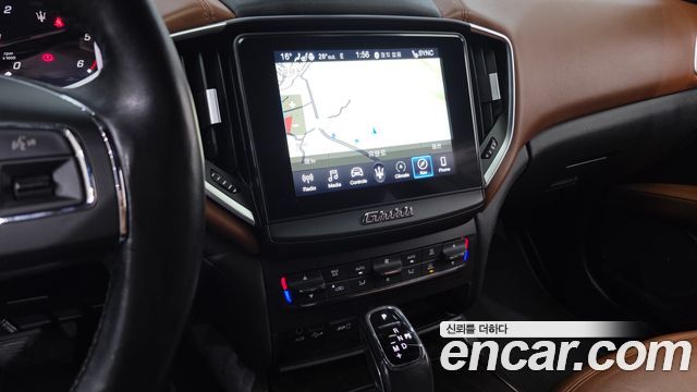Maserati Ghibli 2019 — photo 19