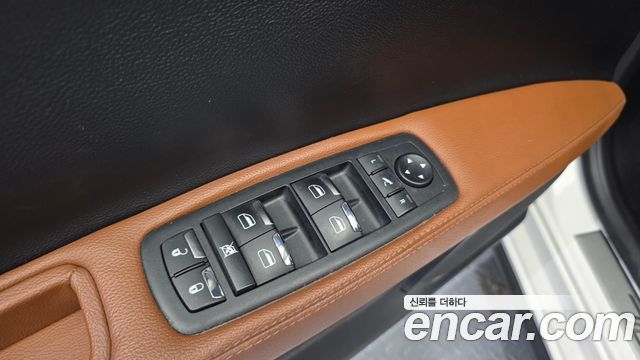 Maserati Ghibli 2019 — photo 26
