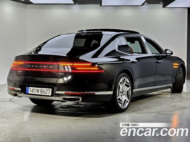 Genesis G90 2023 — photo 4