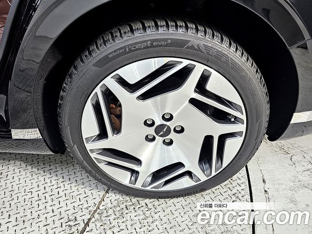 Genesis G90 2023 — photo 20