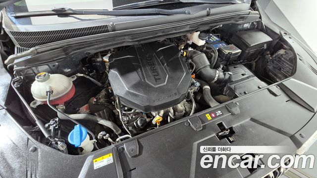 Kia Canival 2023 — photo 6
