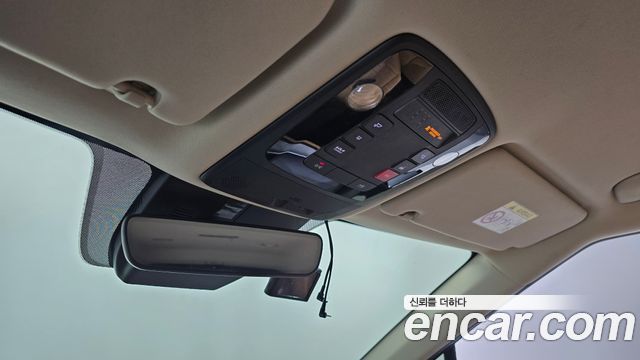Kia Canival 2023 — photo 27