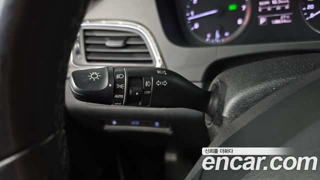 Hyundai Sonata 2015 — photo 18