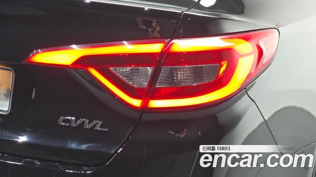 Hyundai Sonata 2015 — photo 9
