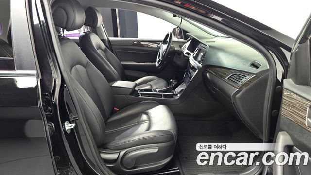 Hyundai Sonata 2015 — photo 16