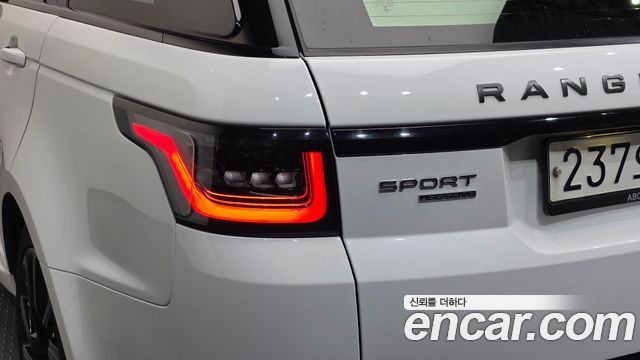 Land Rover Range Rover Sport 2019 — photo 9