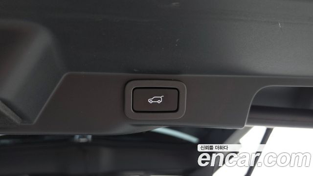 Land Rover Range Rover Sport 2019 — photo 34