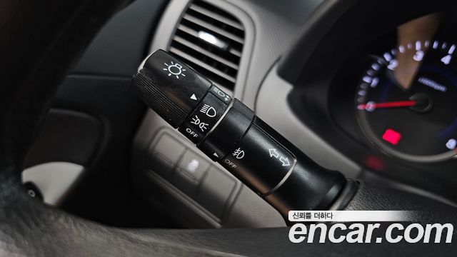 Hyundai Accent 2012 — photo 22