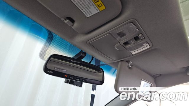 Hyundai Accent 2012 — photo 24