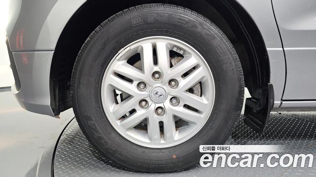Hyundai Starex 2019 — photo 5