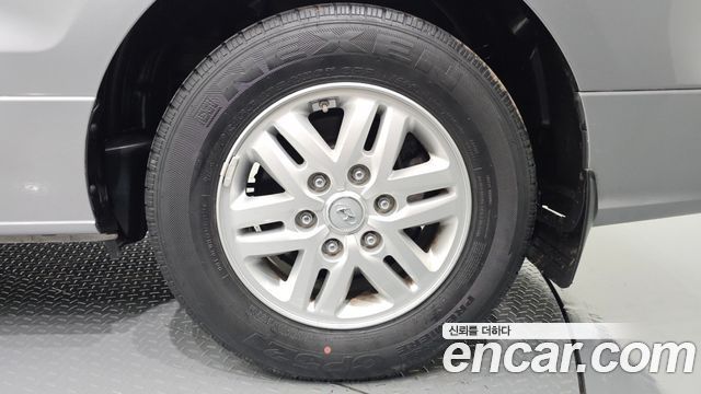 Hyundai Starex 2019 — photo 7