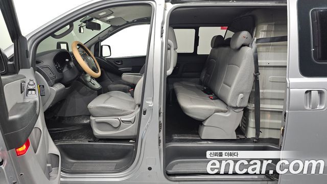 Hyundai Starex 2019 — photo 33