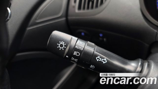 Hyundai Genesis 2009 — photo 26