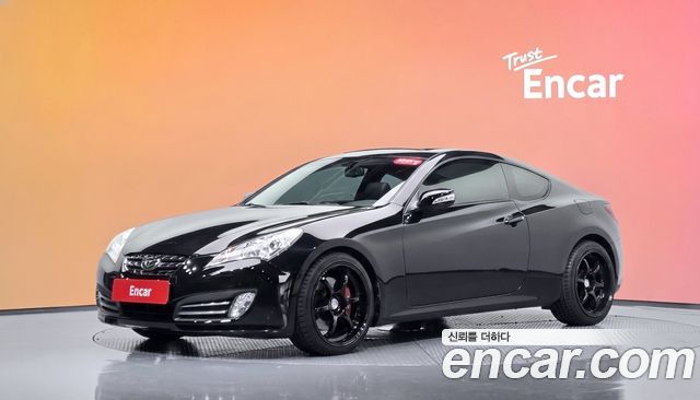 Hyundai Genesis 2009 — photo 1