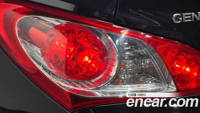 Hyundai Genesis 2009 — photo 9