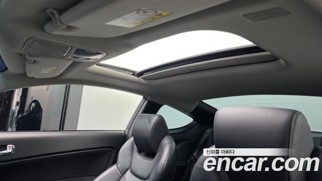 Hyundai Genesis 2009 — photo 29