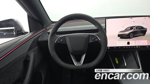 Tesla Model Y 2026 — photo 18