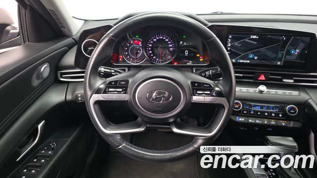 Hyundai AVANTE 2021 — photo 13
