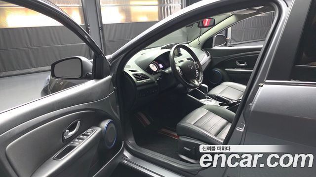 Renault Korea SM3 2019 — photo 13