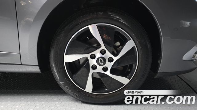 Renault Korea SM3 2019 — photo 7