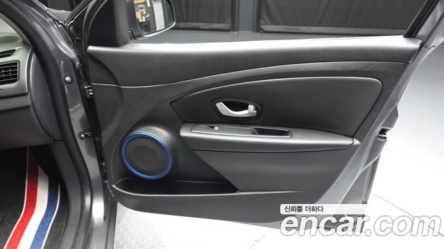 Renault Korea SM3 2019 — photo 14