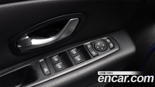 Renault Korea SM3 2019 — photo 27