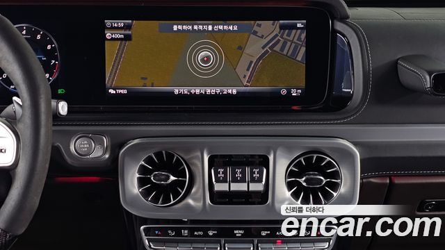 Mercedes-Benz G-Class 2019 — photo 20
