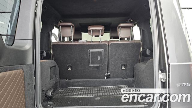 Mercedes-Benz G-Class 2019 — photo 26