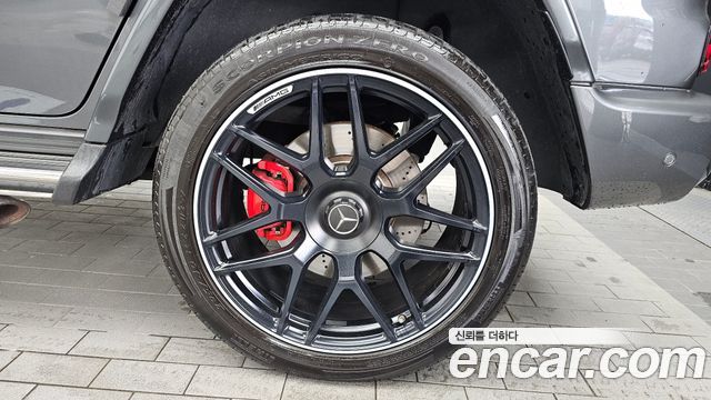 Mercedes-Benz G-Class 2019 — photo 7
