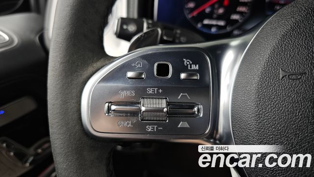 Mercedes-Benz G-Class 2019 — photo 30