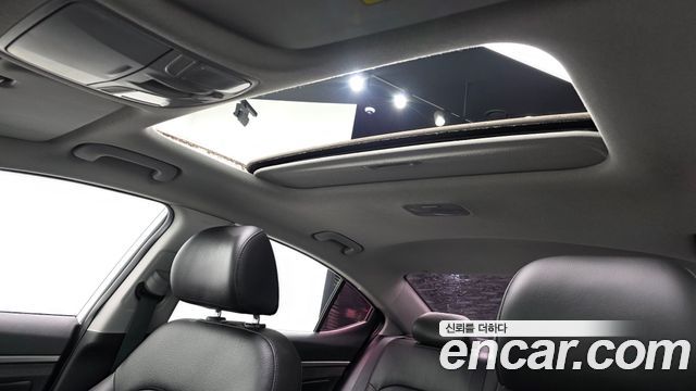 Hyundai AVANTE 2016 — photo 20