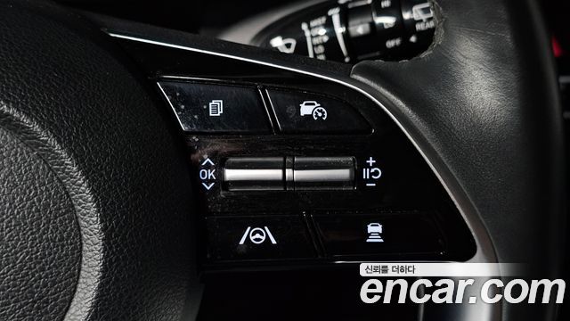 Hyundai Staria 2022 — photo 16