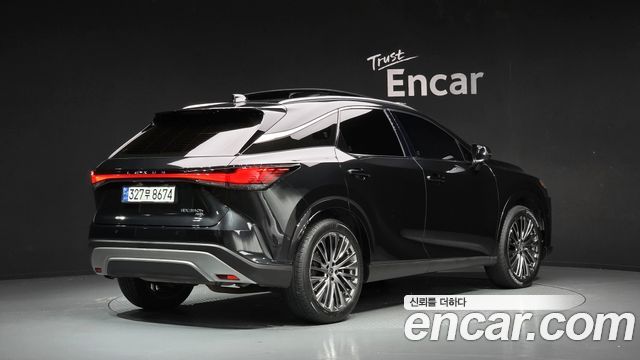 Lexus RX 2024 — photo 2