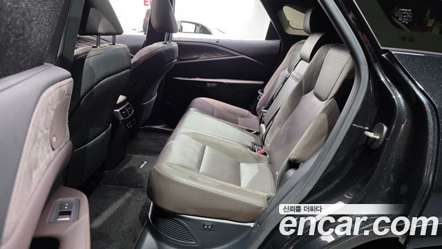Lexus RX 2024 — photo 17